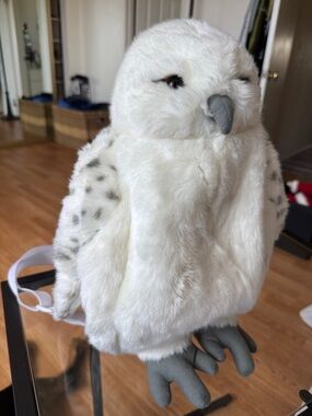 The Wizarding World of Harry Potter White  Plush Snowy Owl Backpack